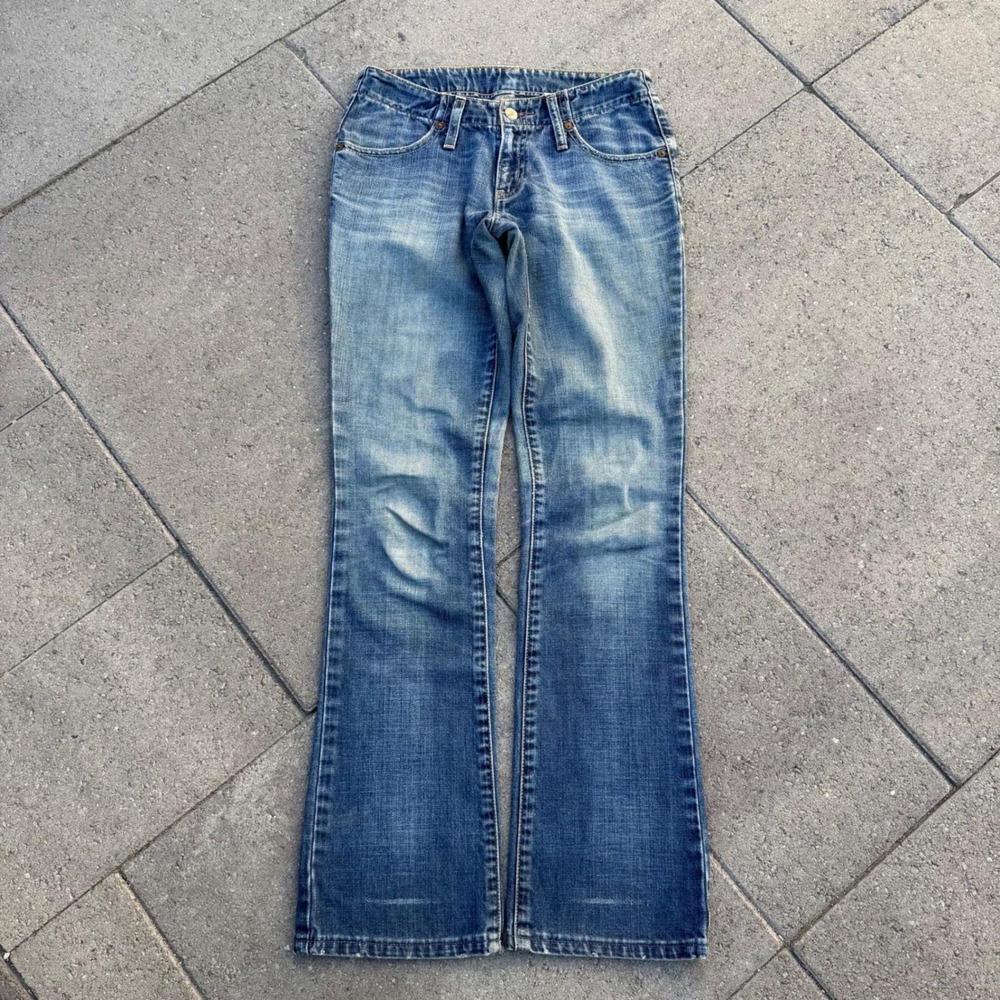 Levis Low Rise Bootcut Jeans Blue Denim 100% Cotton Size 29M Vintage Style
